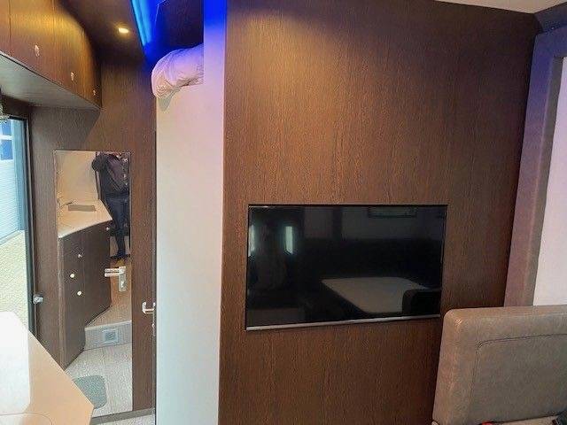 Camión para caballos Man MAN 0 De segunda mano