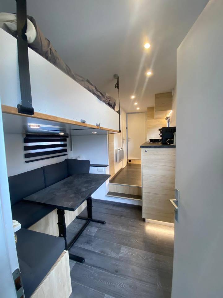 Camión para caballos Scania SCANIA 0 De segunda mano