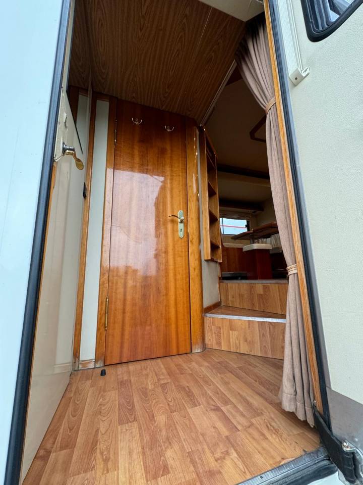 Camión para caballos Man AK 2007 De segunda mano