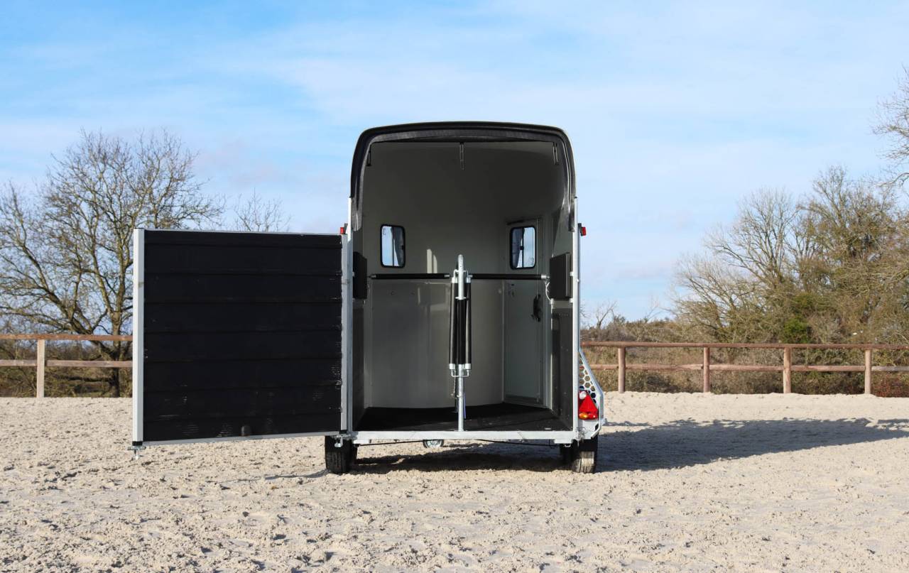 Van caballos Cheval Liberté GOLD ORIGINS ALULINE AVEC SELLERIE 2 Caballos 2025 Nuevo