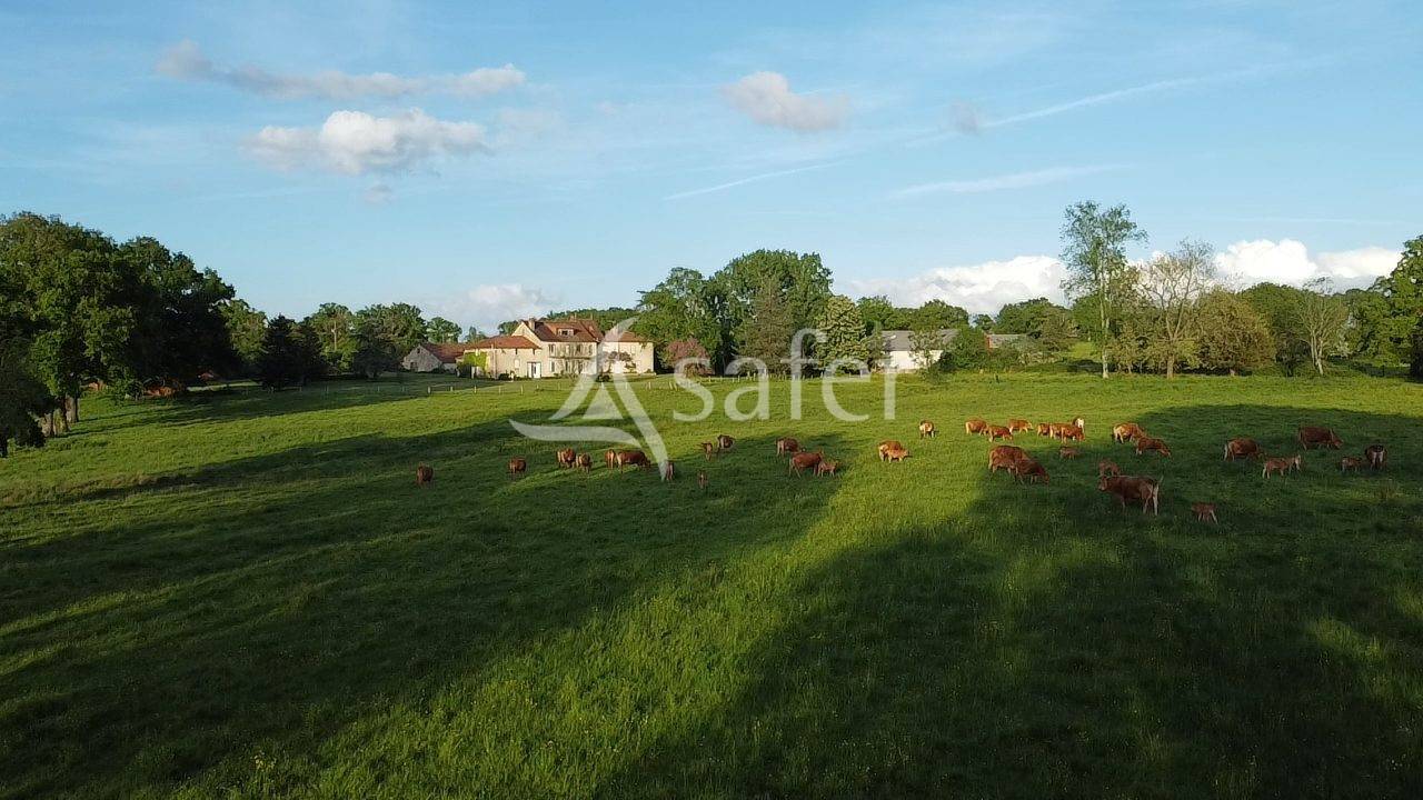 Explotación agrícola En venta Charente