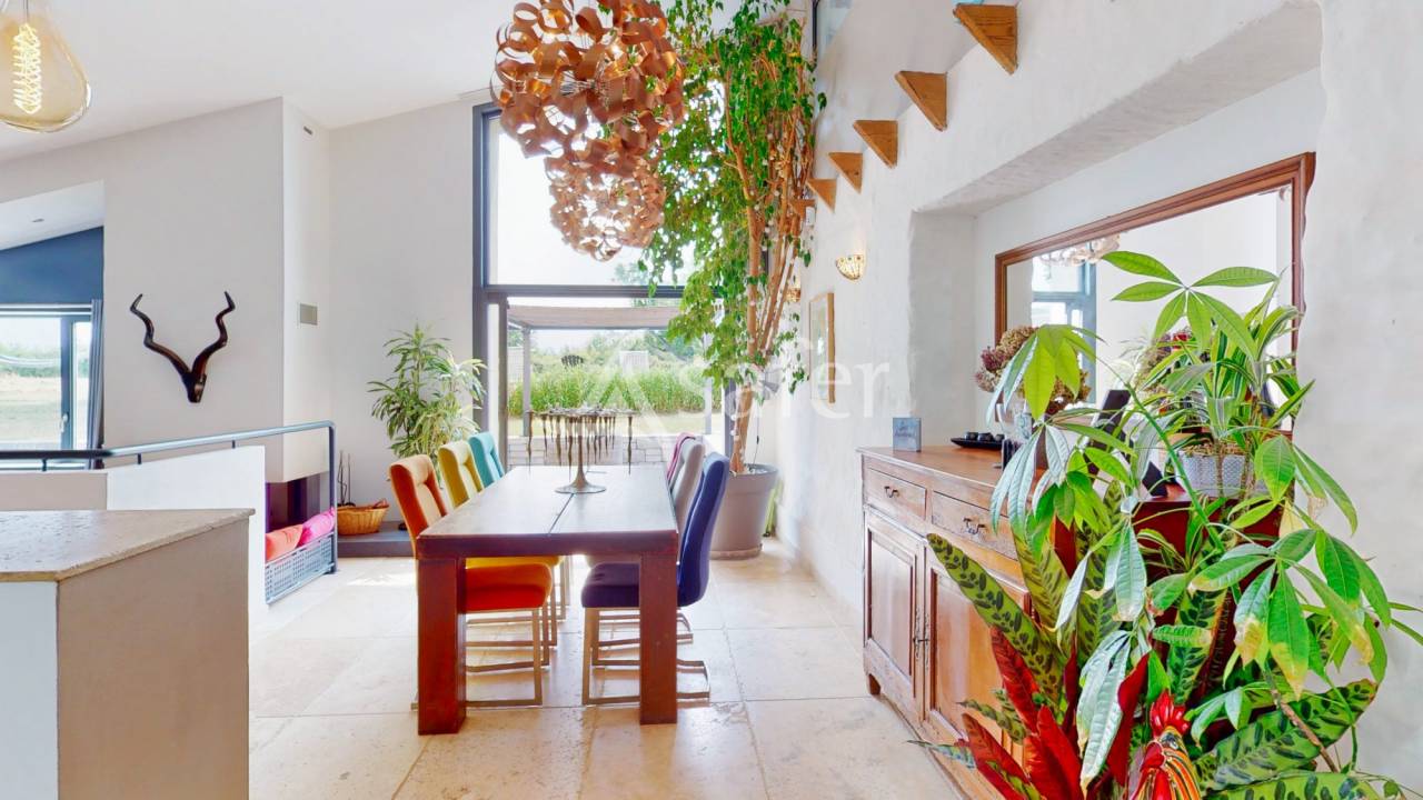 Explotación agrícola En venta Ródano