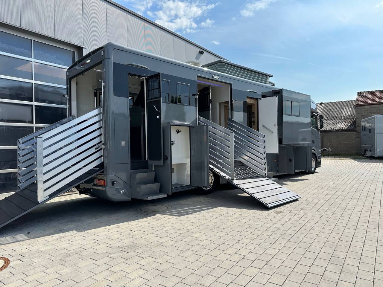 Camión para caballos Scania SCANIA 0 Nuevo