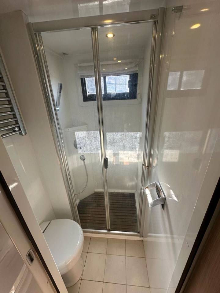 Camión para caballos Man MAN 0 De segunda mano