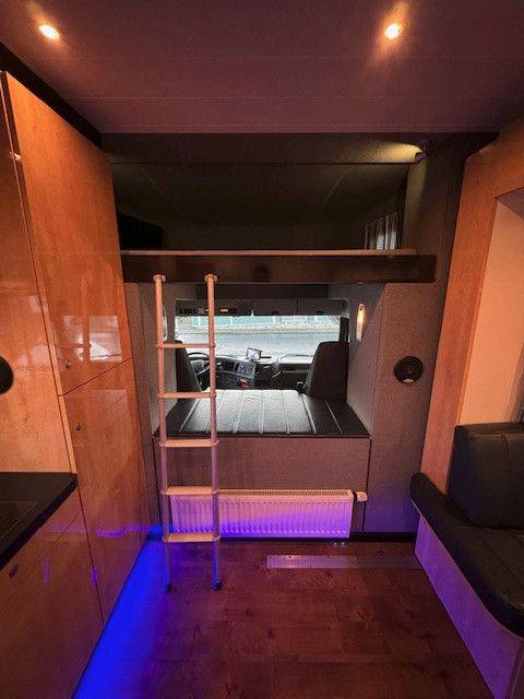 Camión para caballos Otra marca VOLVO 0 De segunda mano