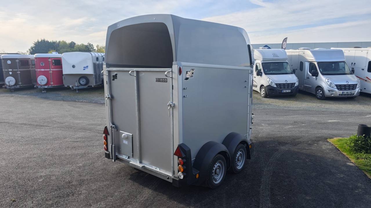 Van caballos Ifor Williams HBEco 506 2 Caballos 2026 Nuevo
