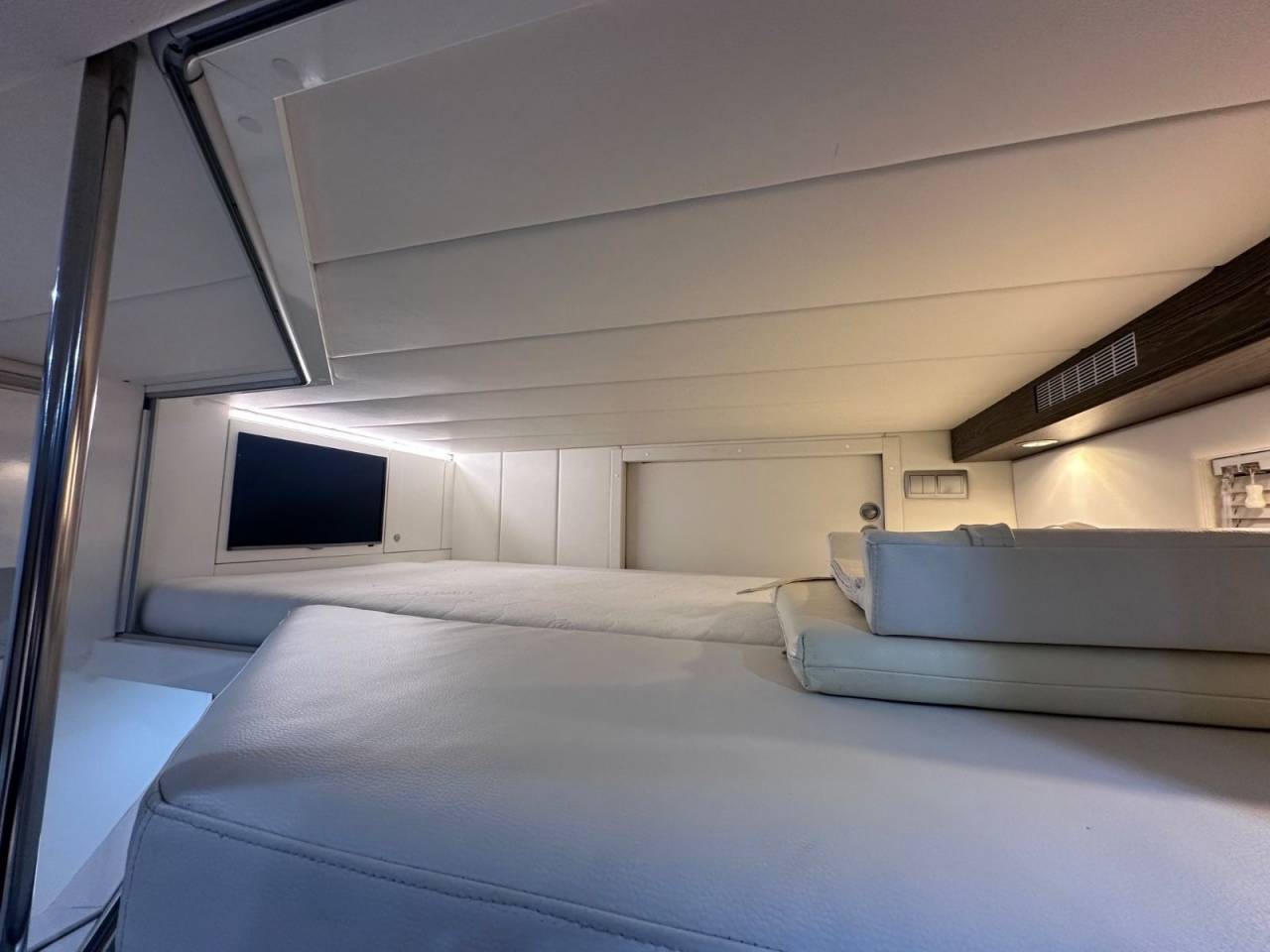 Camión para caballos Otra marca VOLVO 0 De segunda mano