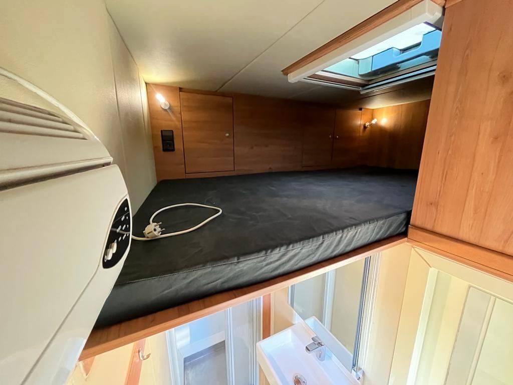 Camión para caballos Man MAN 0 De segunda mano