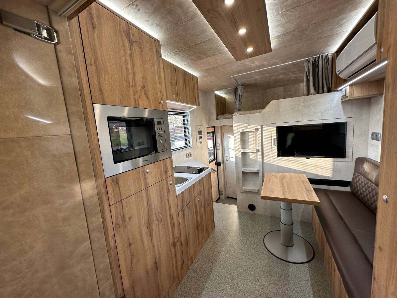 Camión para caballos Man MAN 0 Nuevo