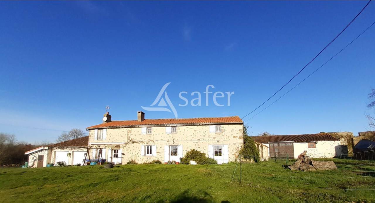 Explotación agrícola En venta Deux-Sèvres