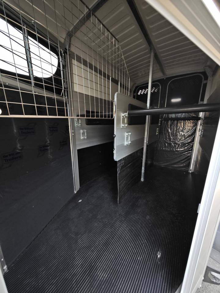 Van caballos Ifor Williams Hbx506 2 Caballos 2025 Nuevo