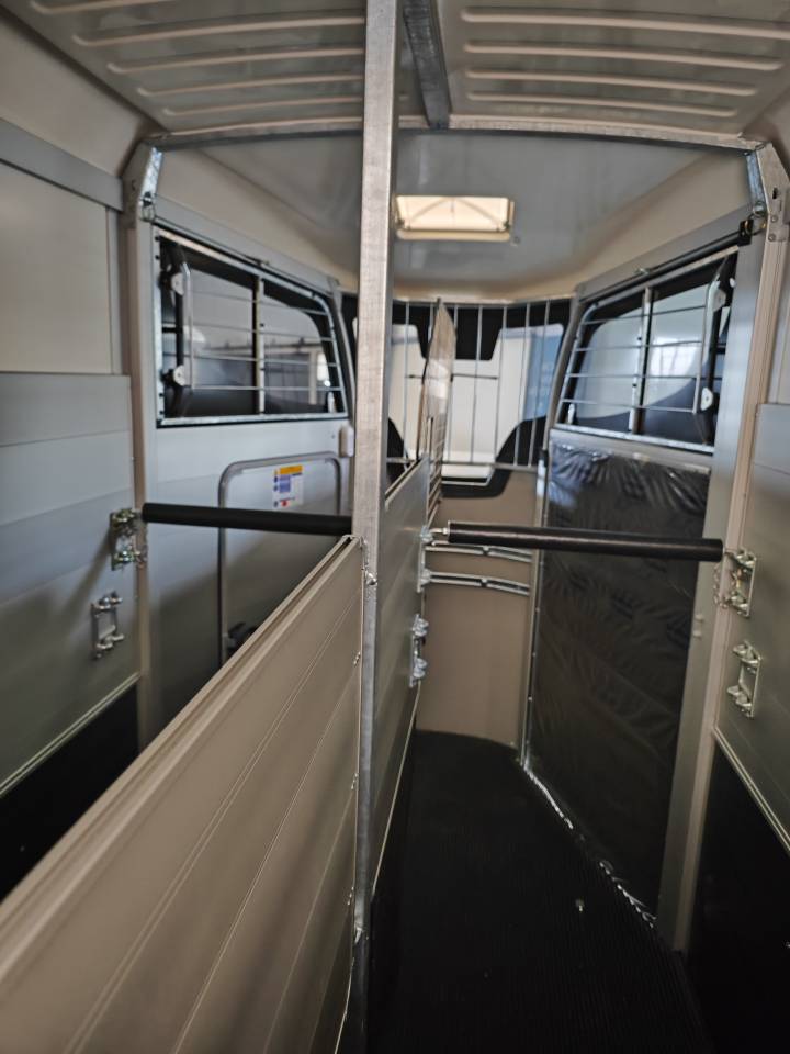 Van caballos Ifor Williams Hbx506 2 Caballos 2025 Nuevo