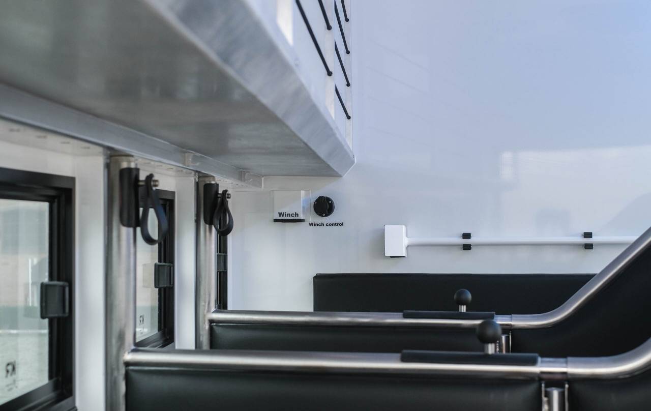 Camión para caballos Krismar Volvo 4 chevaux HC 2025 Nuevo