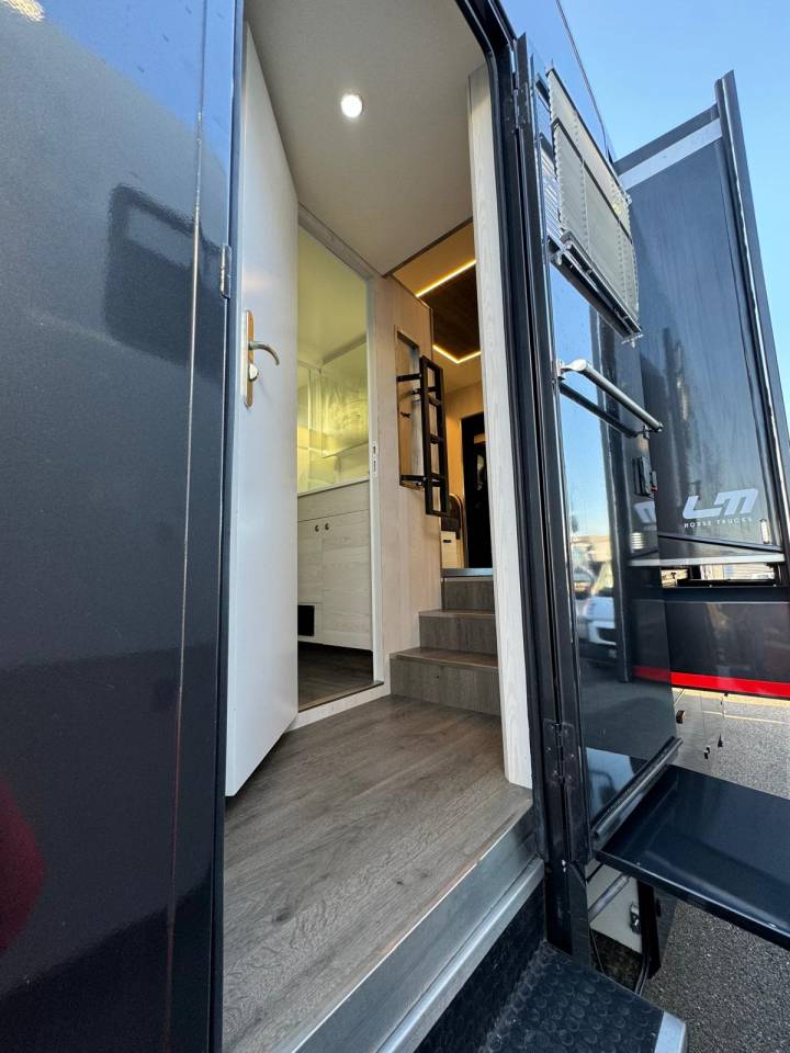 Camión para caballos - Otra marca - PAILLARD 2023 De segunda mano