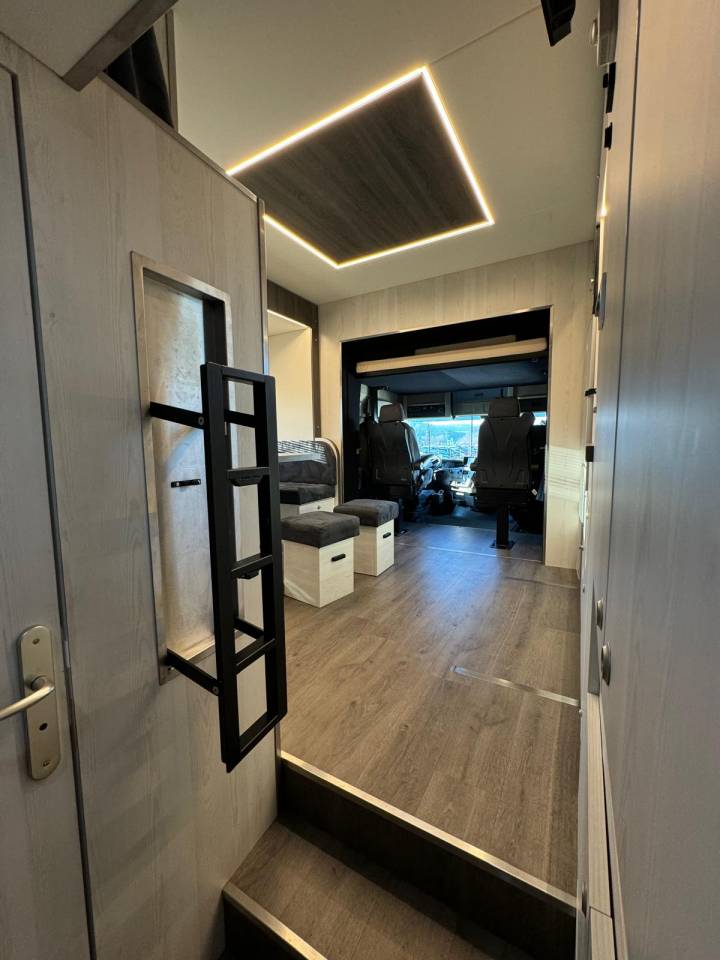 Camión para caballos - Otra marca - PAILLARD 2023 De segunda mano