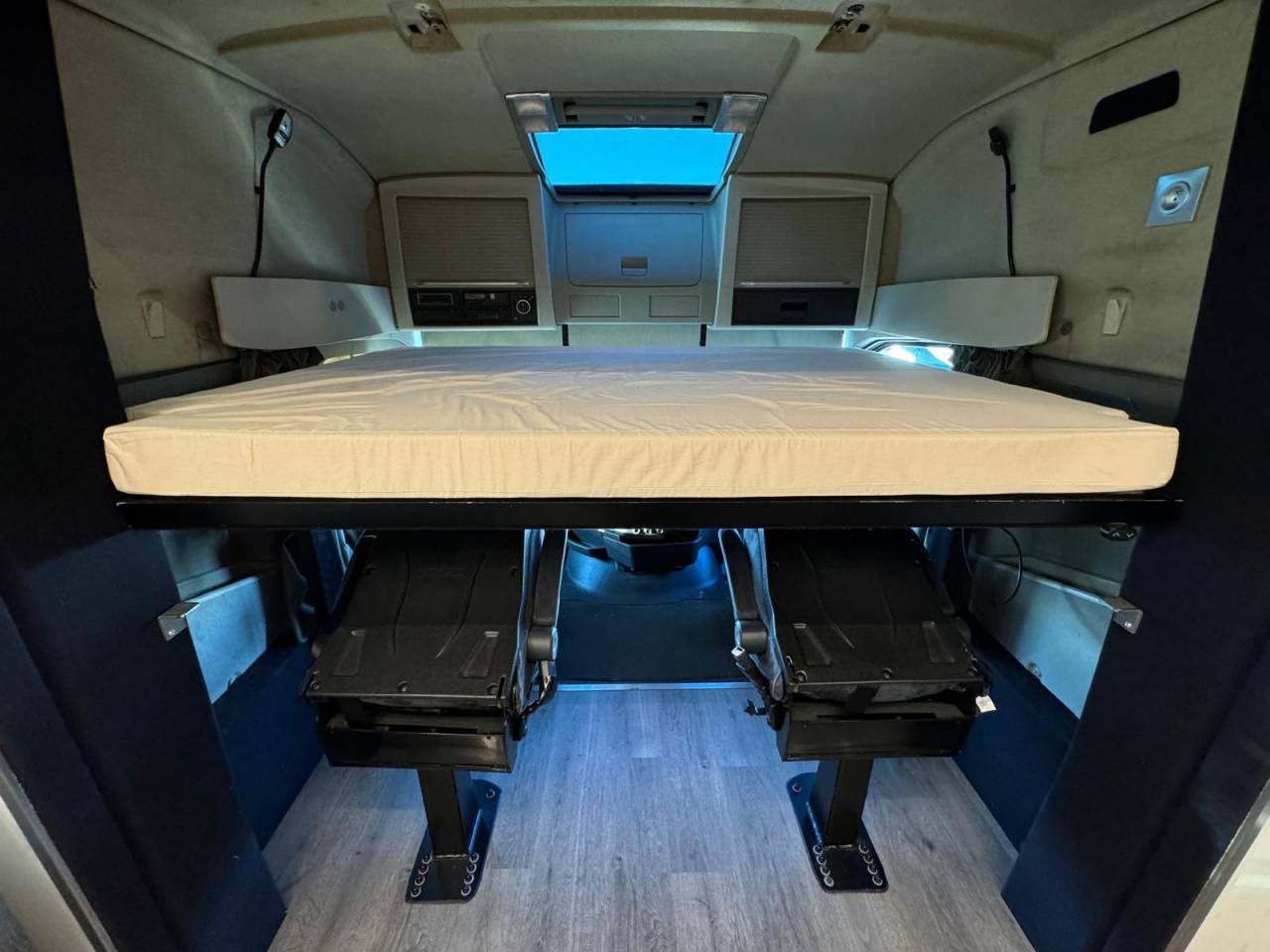 Camión para caballos - Otra marca - PAILLARD 2023 De segunda mano