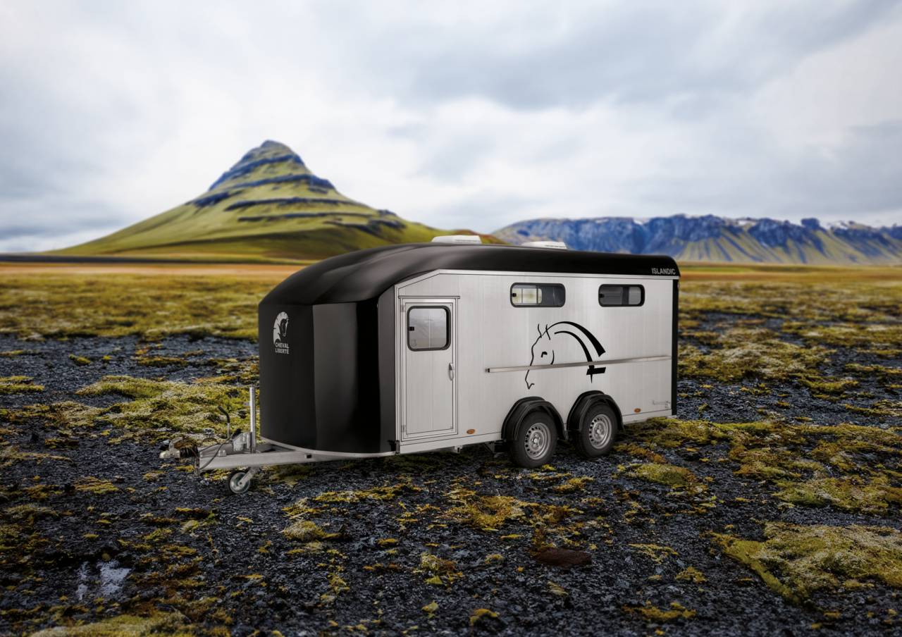 Van caballos Cheval Liberté Islandic 5 Caballos 2025 Nuevo