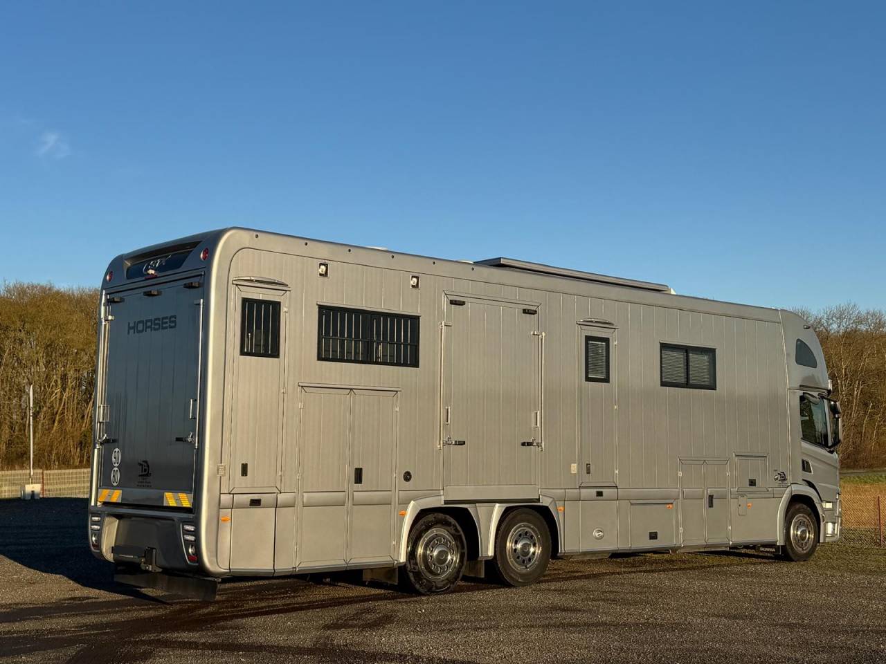 Camión para caballos Scania STX 2019 De segunda mano