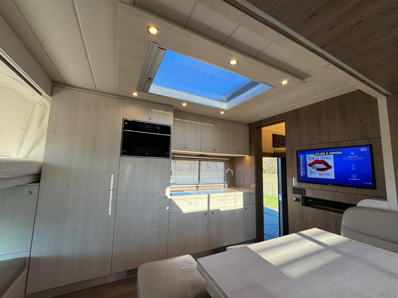 Camión para caballos Scania STX 2019 De segunda mano