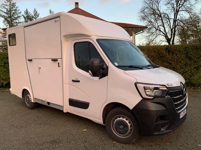 Furgoneta para caballos AP Petit Master 2022 De segunda mano