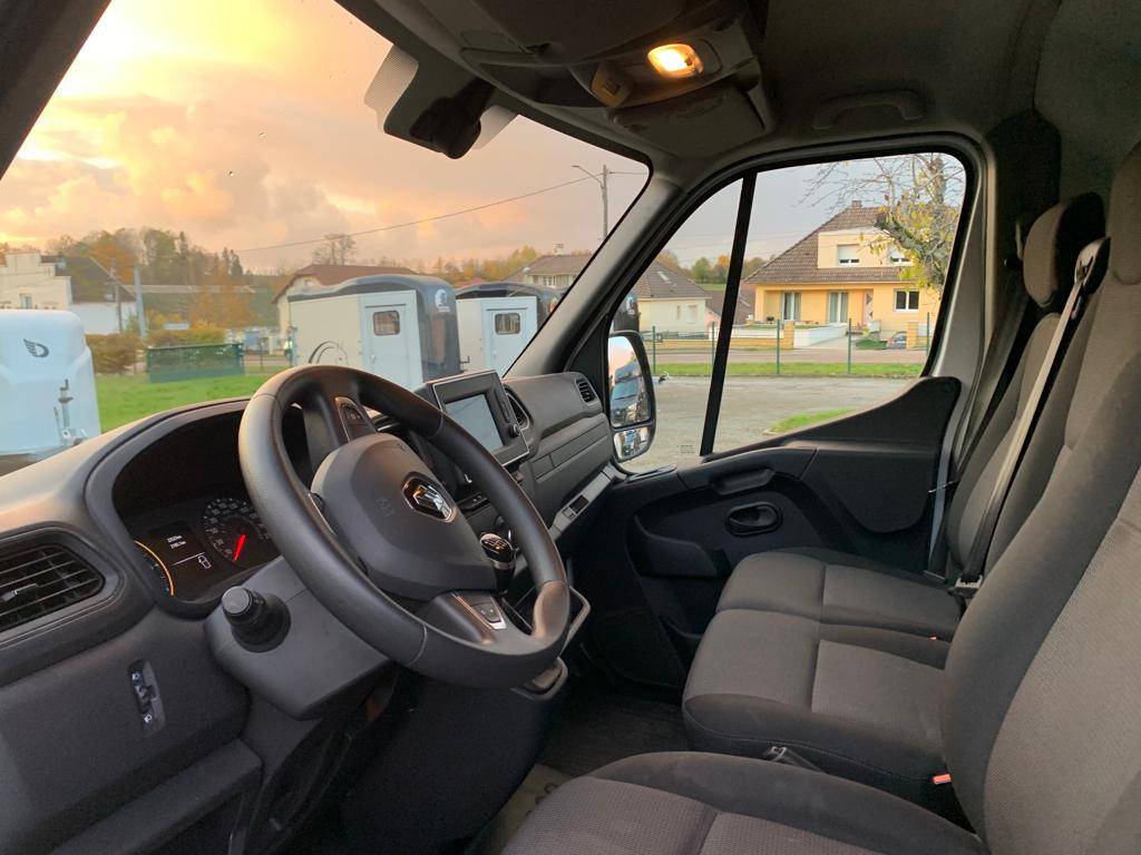 Furgoneta para caballos AP Petit Master 2022 De segunda mano