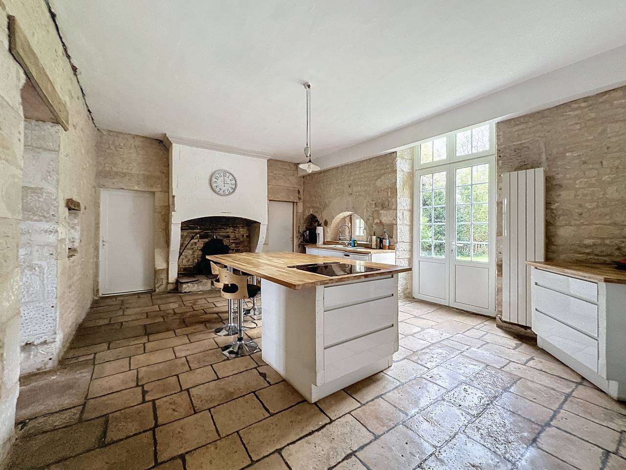 Bonita residencia ecuestre En venta Deux-Sèvres