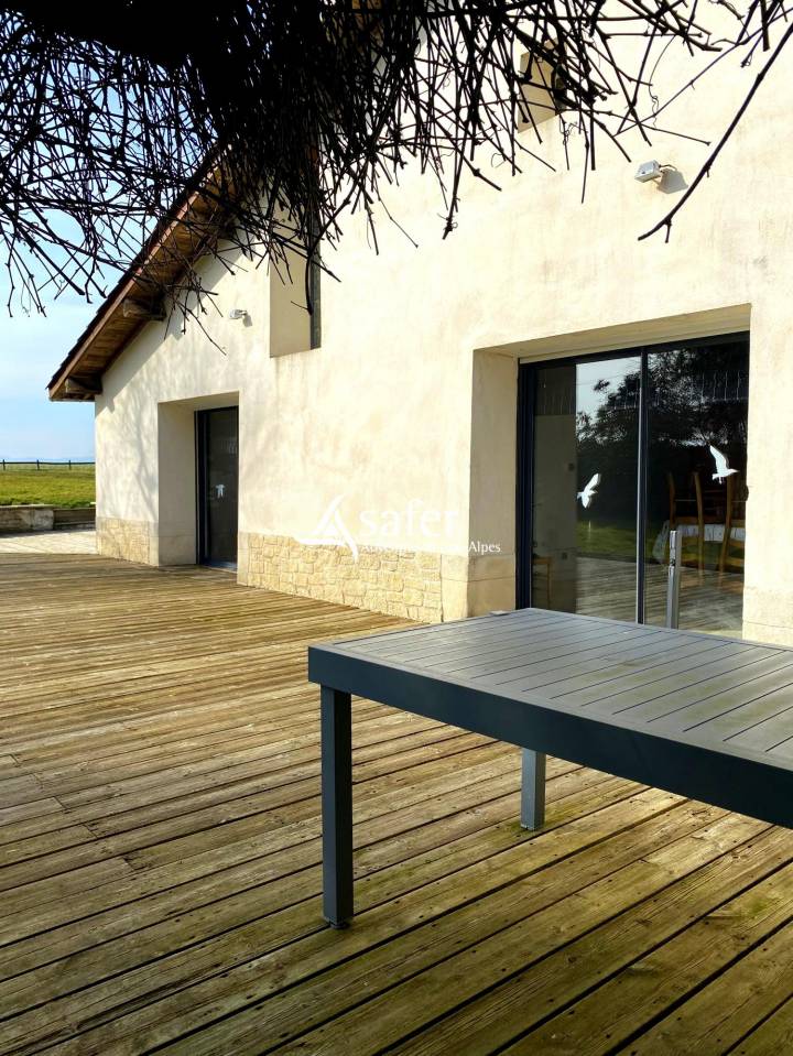 Propiedad ecuestre En venta Ain