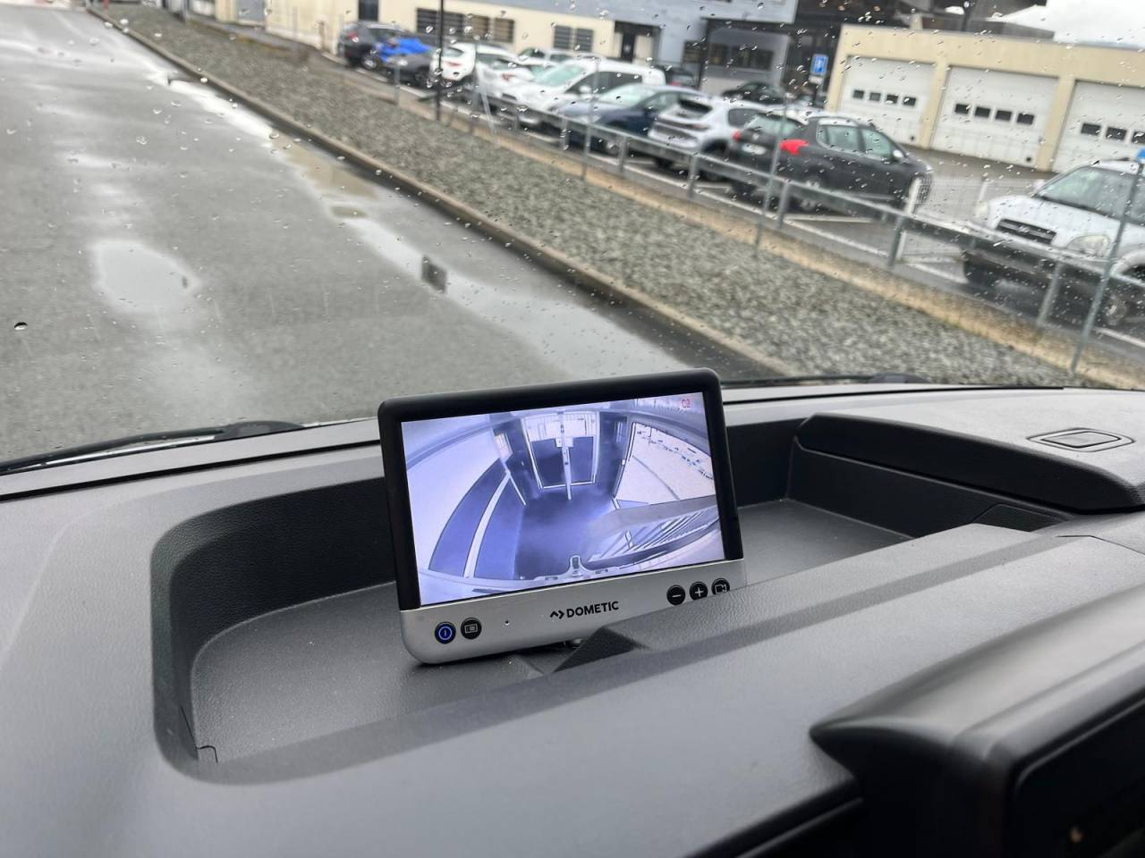 Furgoneta para caballos STX STX 2021 De segunda mano