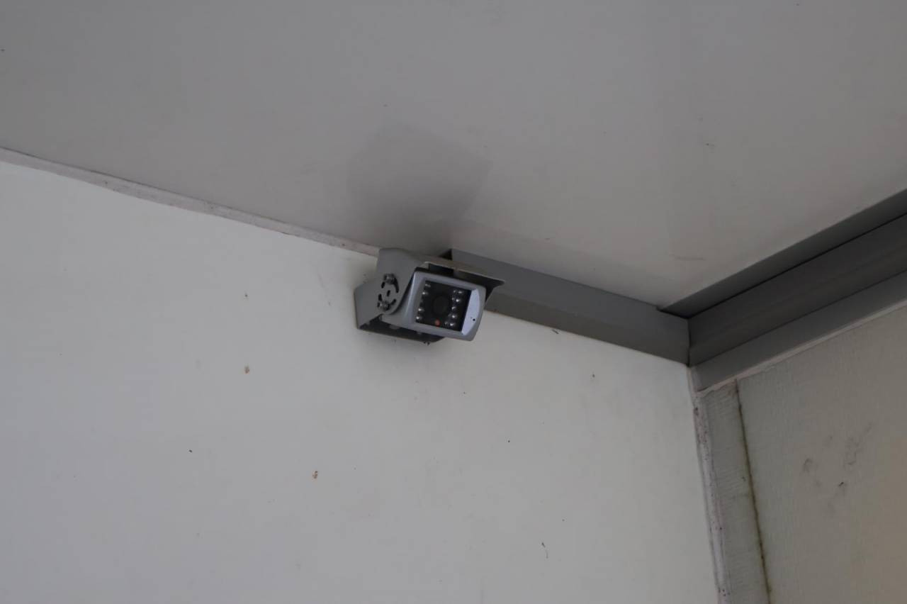 Camión para caballos - Otra marca - AK ATEGO 4 CHEVAUX 8.180 2014 De segunda mano