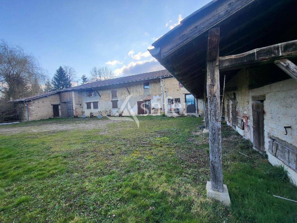 Propiedad ecuestre En venta Ain