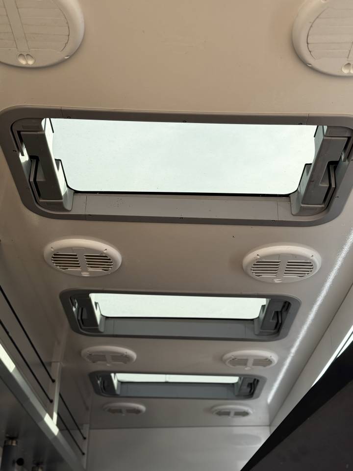 Camión para caballos Volvo FH 6  2024 De segunda mano