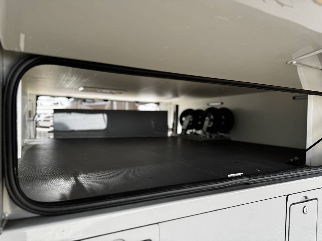 Camión para caballos Volvo FH 6  2024 De segunda mano