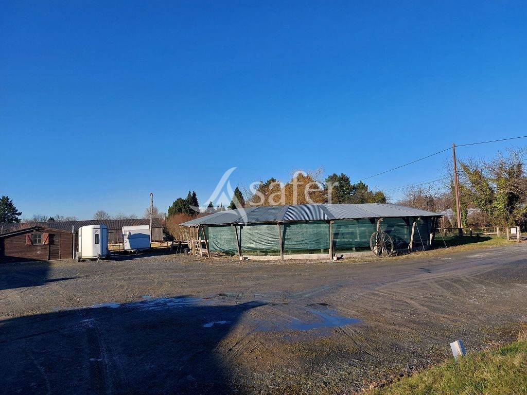 Explotación agrícola En venta Corrèze