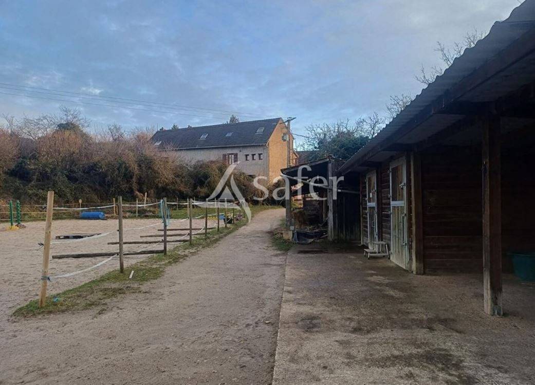 Propiedad ecuestre En venta Saona y Loira