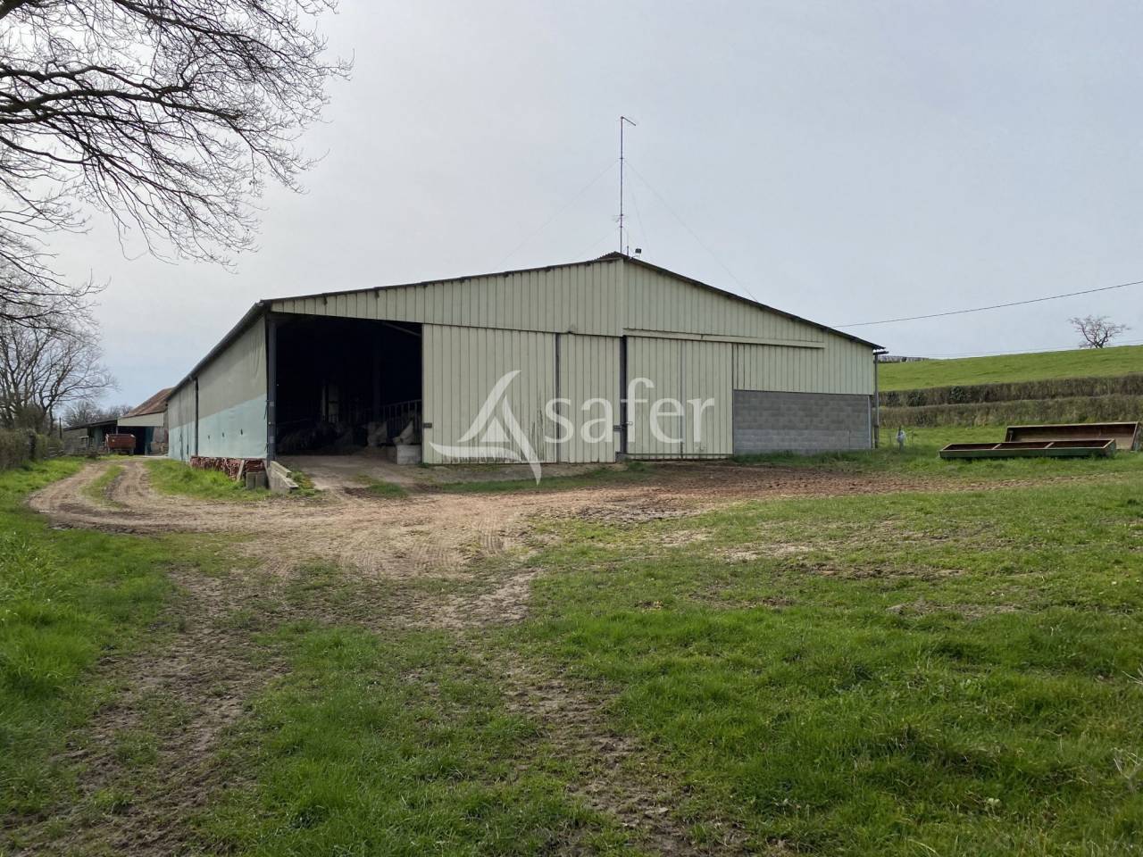 Explotación ovina En venta Allier