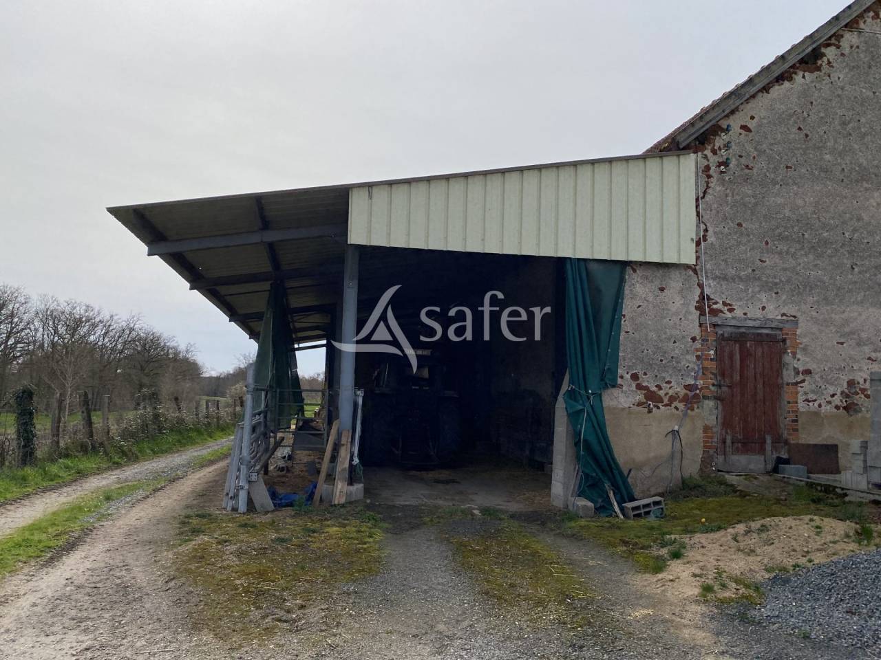 Explotación ovina En venta Allier