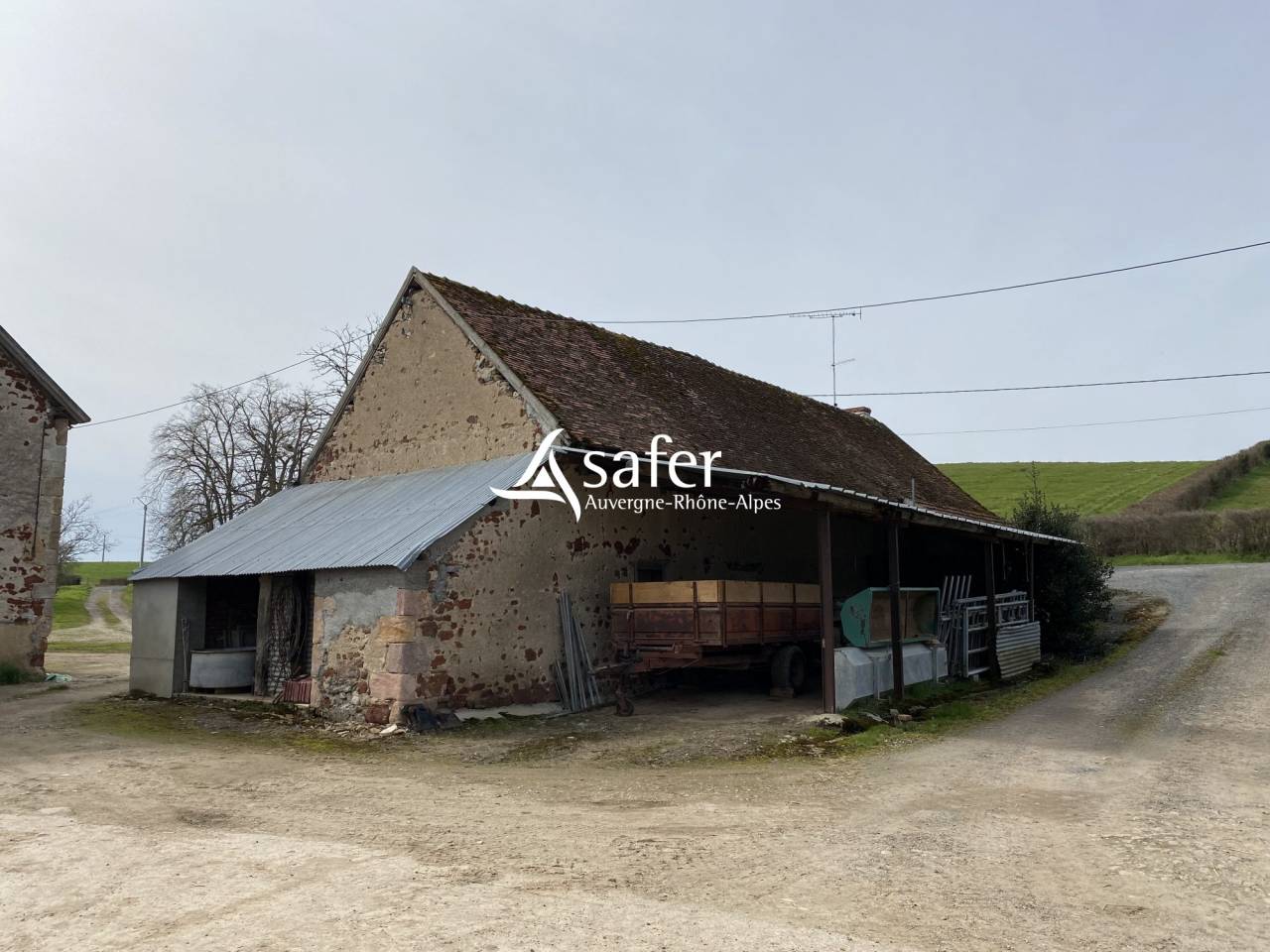 Explotaci&oacute;n ovina En venta Allier