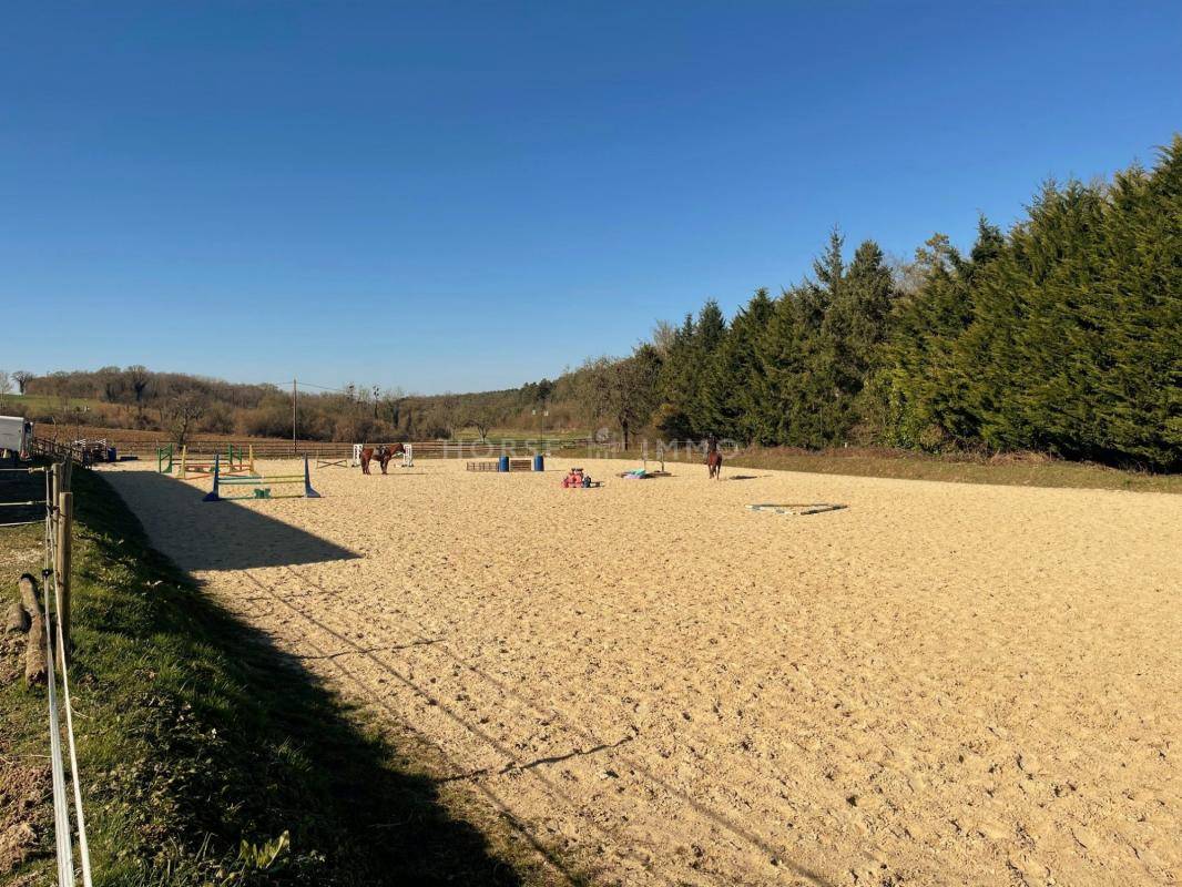 Centro ecuestre En venta Yonne