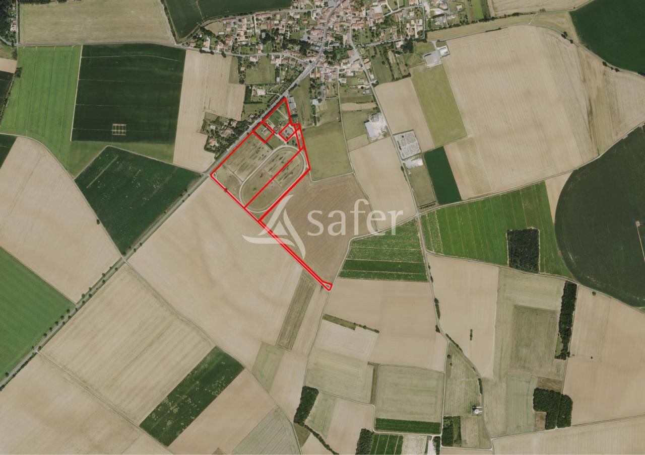 Propiedad ecuestre En venta Charente Marítimo