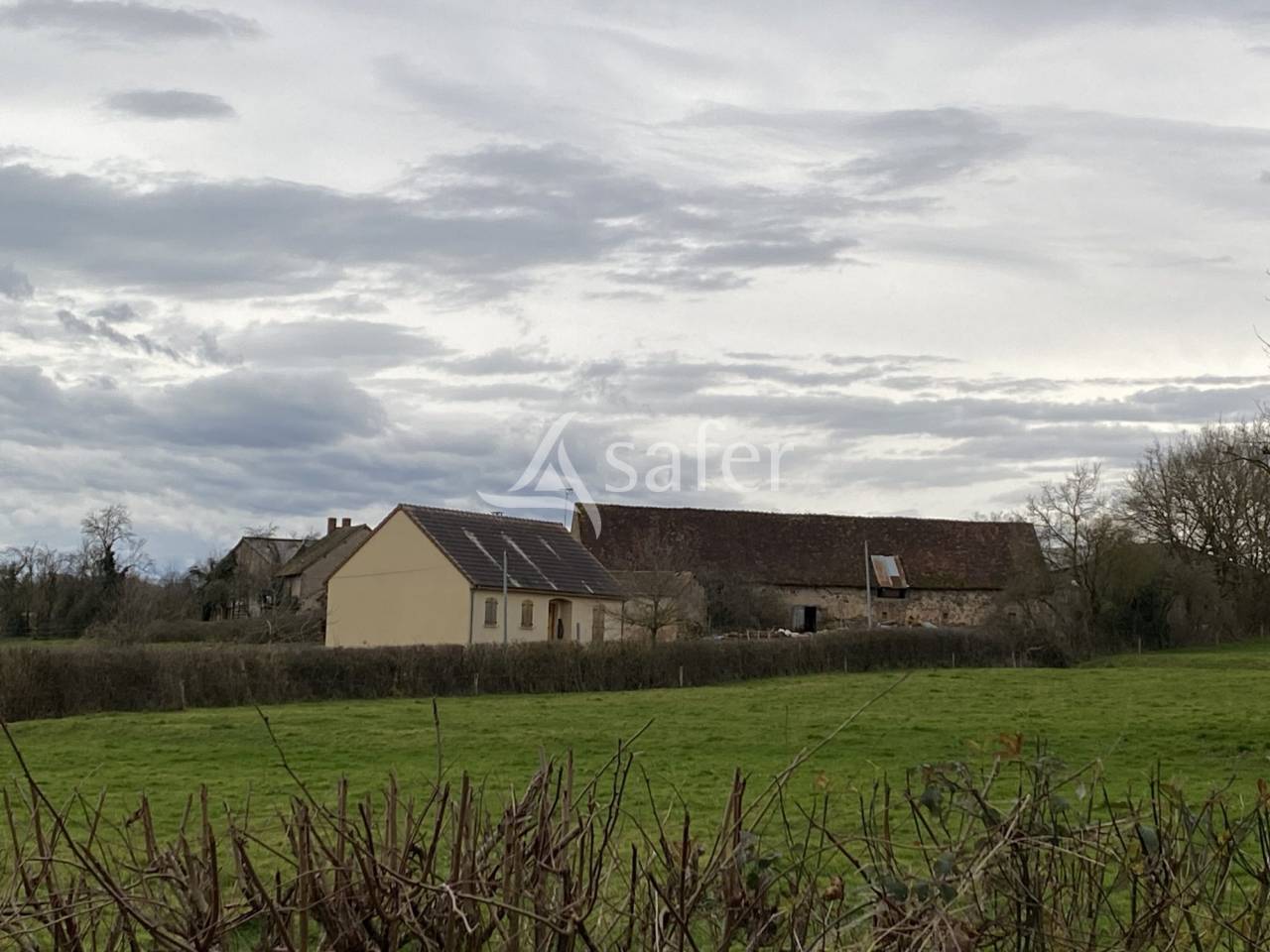 Explotación ovina En venta Allier