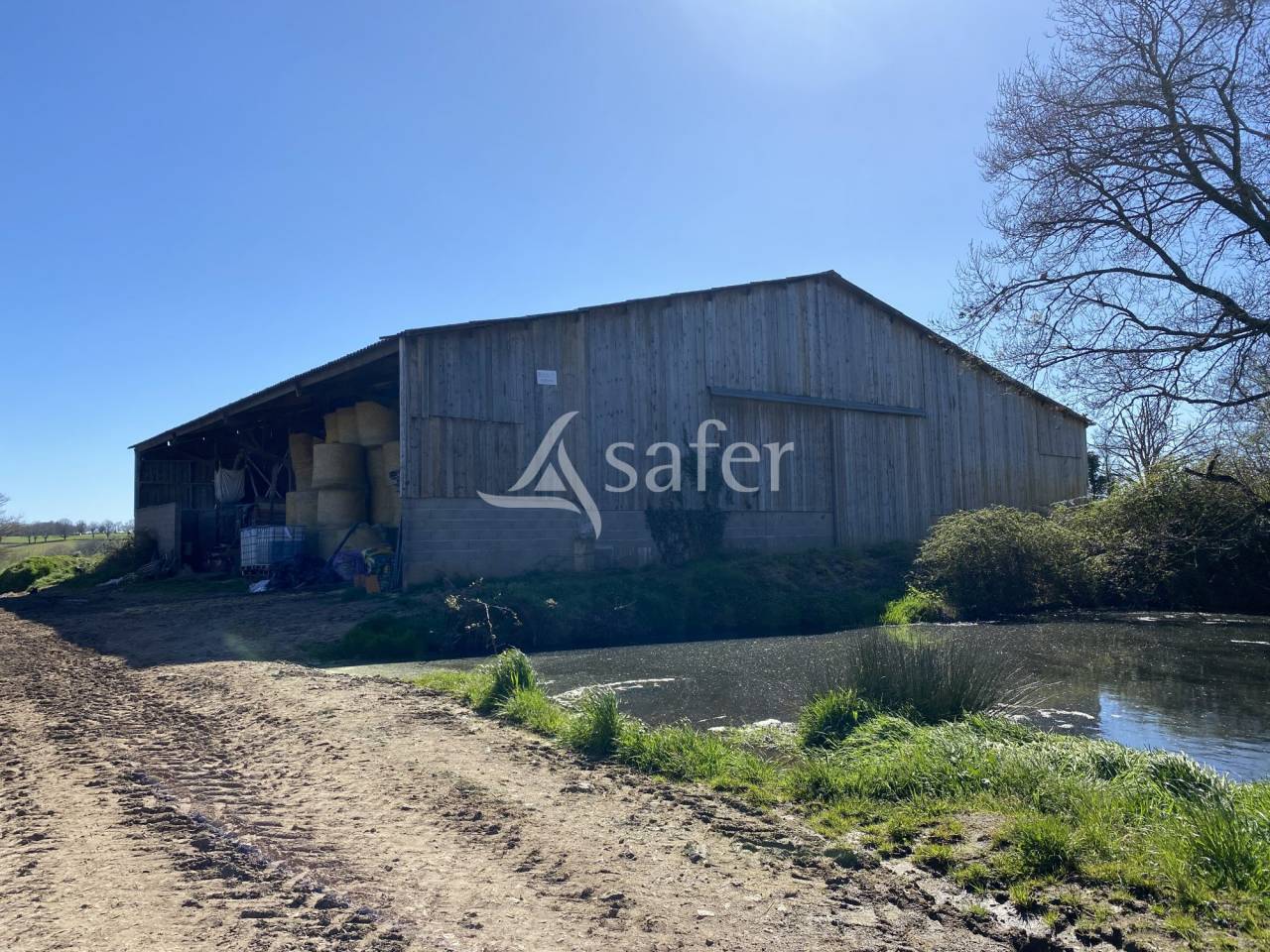 Explotación ovina En venta Allier