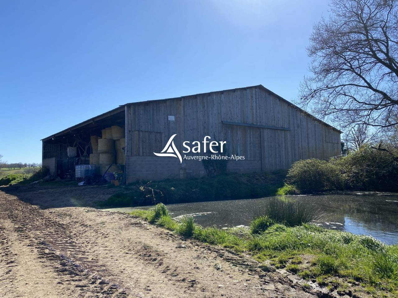 Explotaci&oacute;n ovina En venta Allier