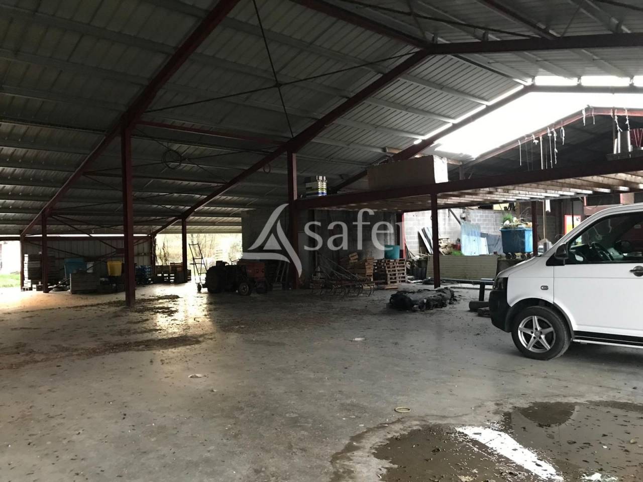 Explotación avícola En venta Valle Del Oise