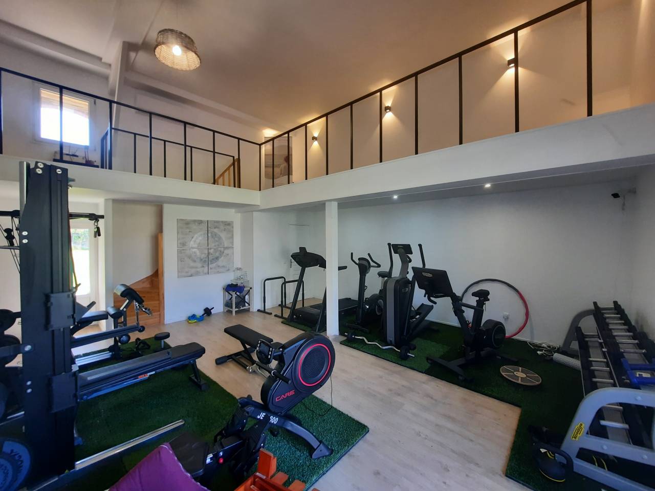 Bonita residencia ecuestre En venta Charente Marítimo