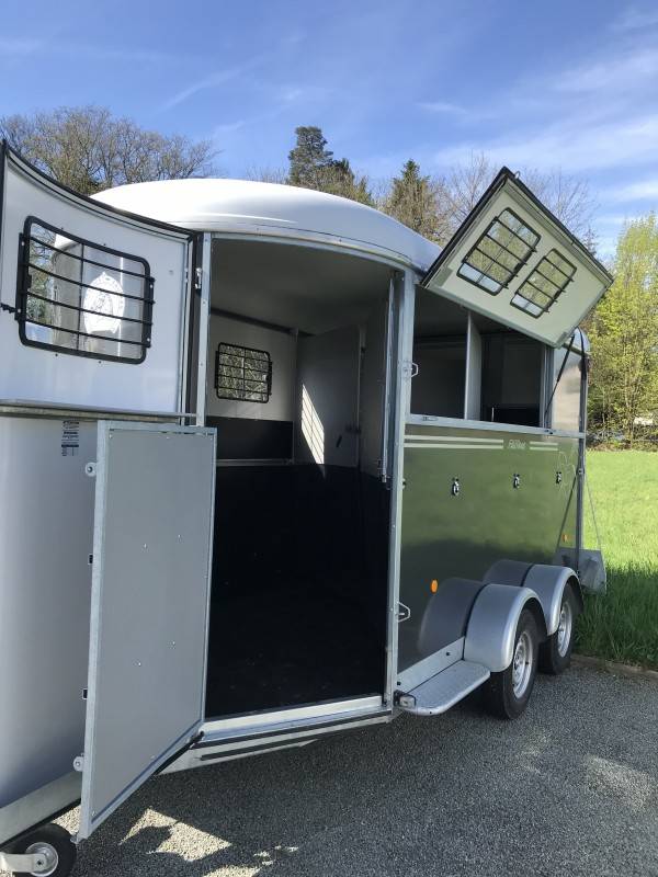 Van caballos Fautras Oblic 3 3 Caballos 2025 Nuevo