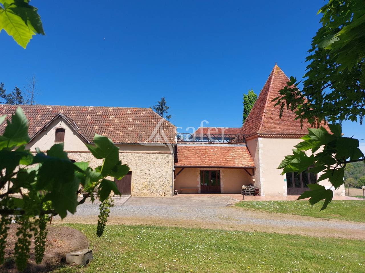 Explotación vitícola / Viñedo En venta Pirineos Atlánticos