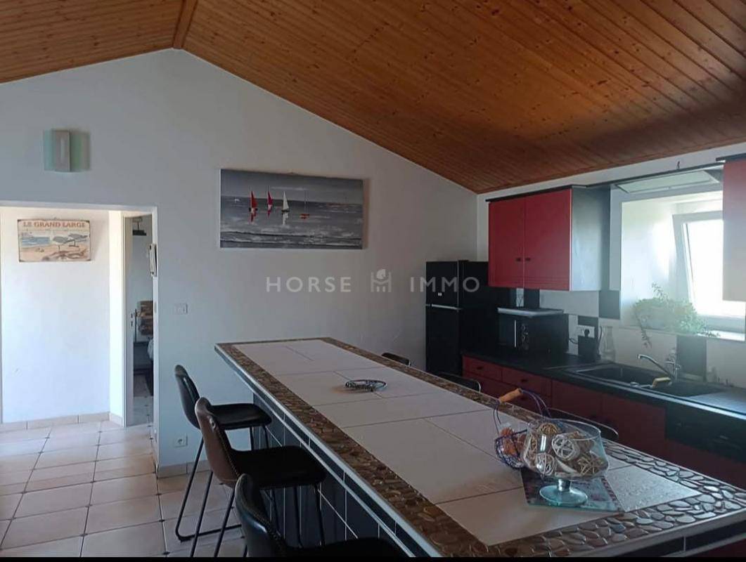 Propiedad ecuestre En venta Vend&eacute;e
