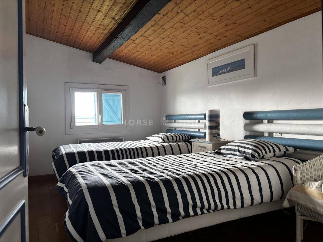 Propiedad ecuestre En venta Vend&eacute;e