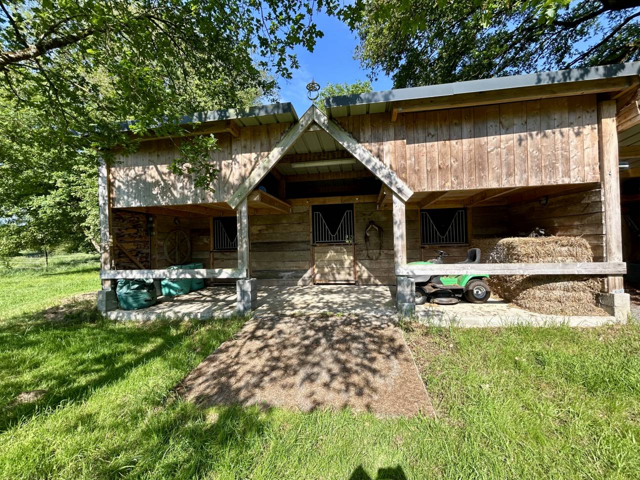 Bonita residencia ecuestre En venta Morbihan