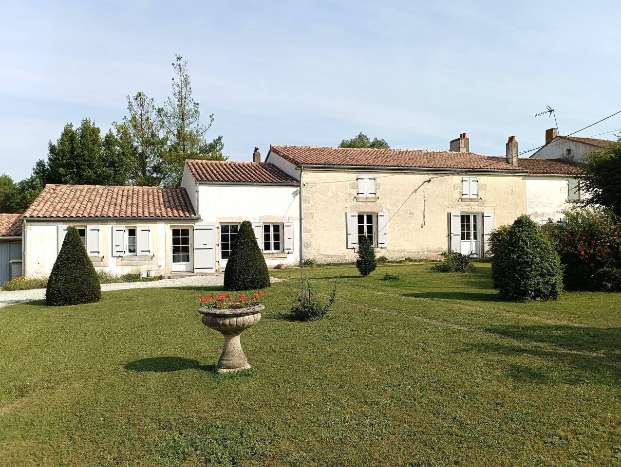 Bonita residencia ecuestre En venta Charente Marítimo